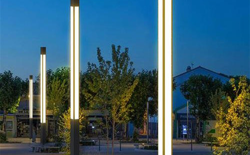 太阳能玛沁景观灯定制常见问题与解决方案