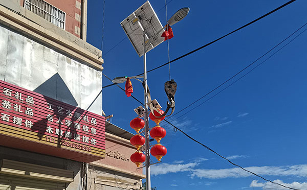玛沁智慧路灯如何实现城市节能管理