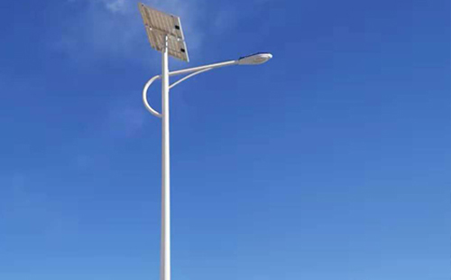 均匀度0.4与0.6差距多大？玛沁太阳能路灯配光指南