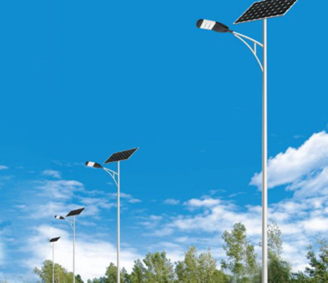 玛沁太阳能路灯维护时，这些细节别忽略！